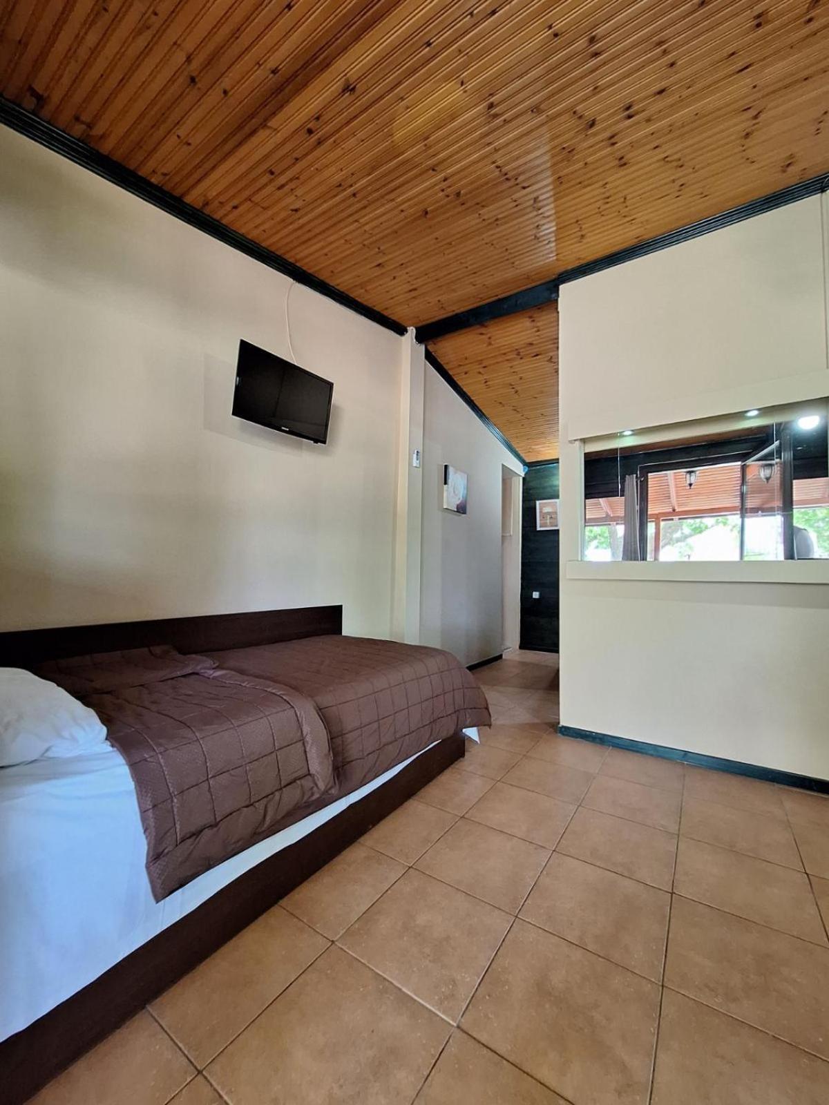Platanes Apartments Skála Marión Chambre photo