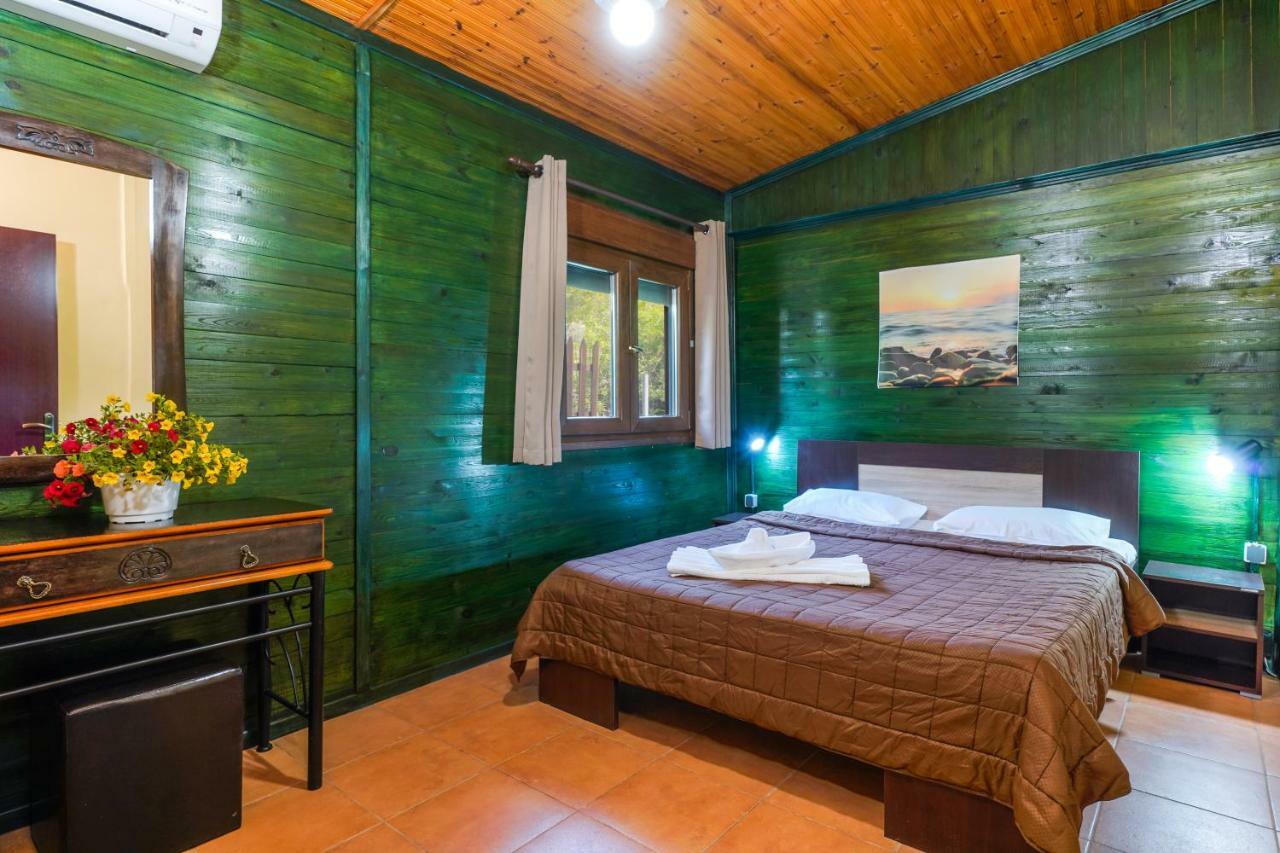 Platanes Apartments Skála Marión Extérieur photo